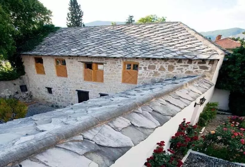 هتل Bosnian National Monument Muslibegovic House
