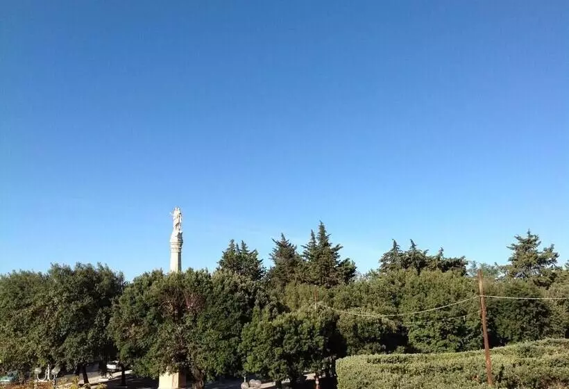 בית מלון כפרי Castello