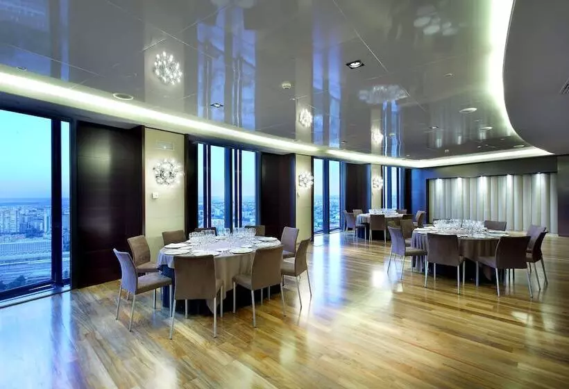 هتل Eurostars Madrid Tower