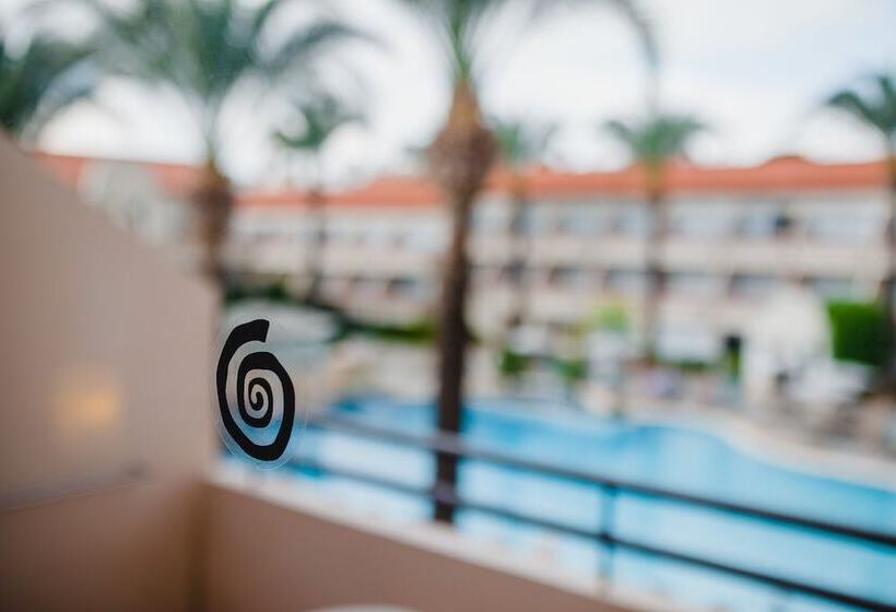 ホテル Napa Plaza