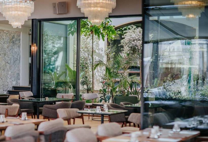 ホテル Napa Plaza