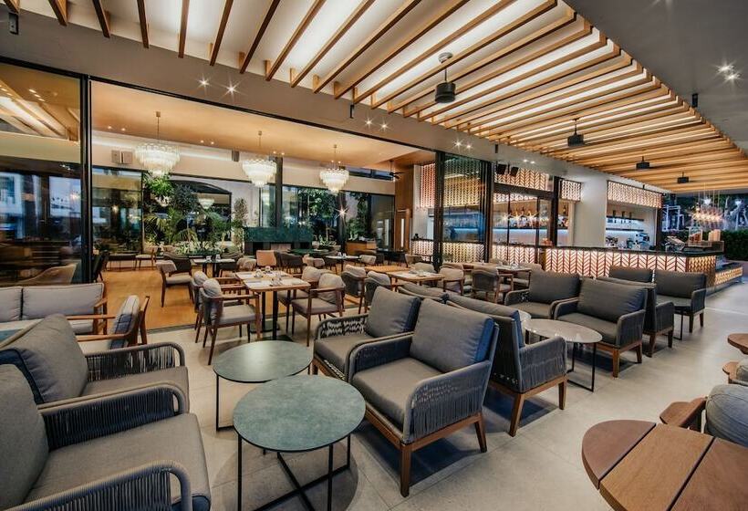 בית מלון כפרי Napa Plaza