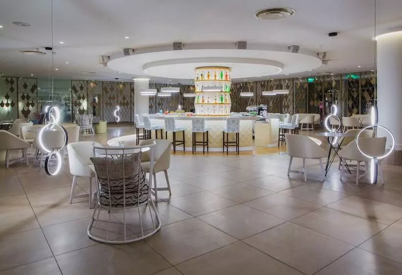 בית מלון כפרי Napa Plaza