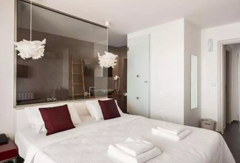 فندق Pantokrator