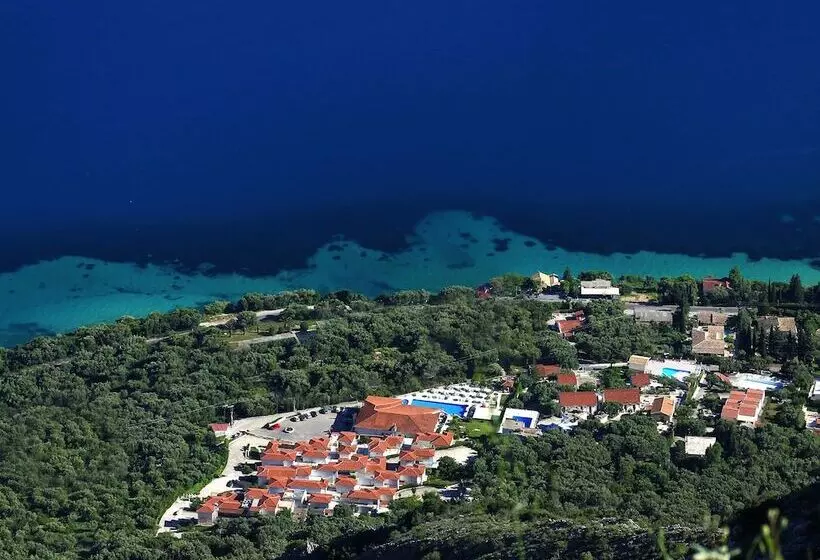 فندق Pantokrator