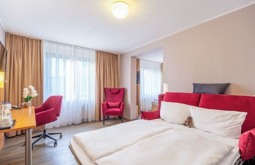 בית מלון כפרי Plaza Inn Braunschweig City Süd