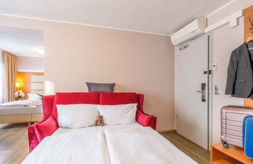 בית מלון כפרי Plaza Inn Braunschweig City Süd