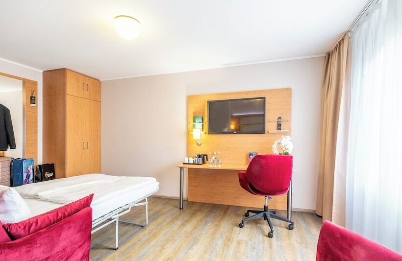 בית מלון כפרי Plaza Inn Braunschweig City Süd