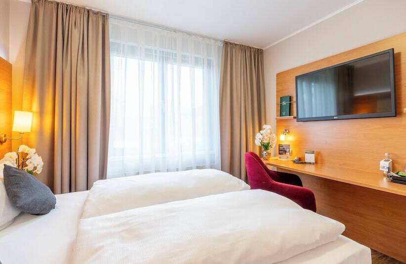 בית מלון כפרי Plaza Inn Braunschweig City Süd