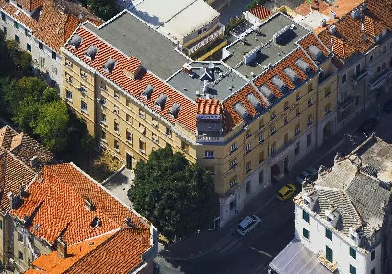 هتل Palazzo President