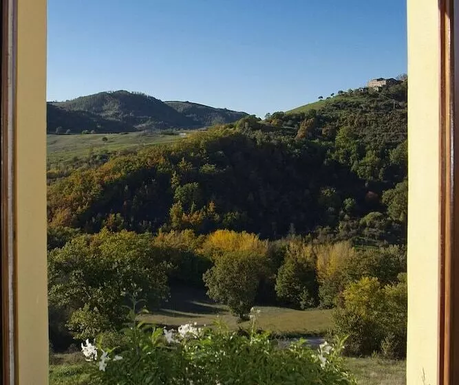 Отель Agriturismo Monastero Di San Biagio