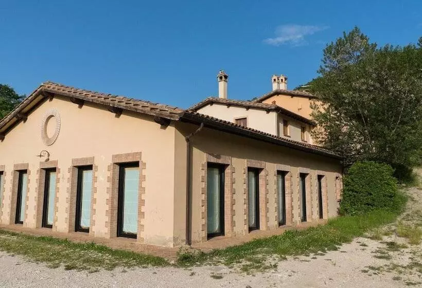 Отель Agriturismo Monastero Di San Biagio
