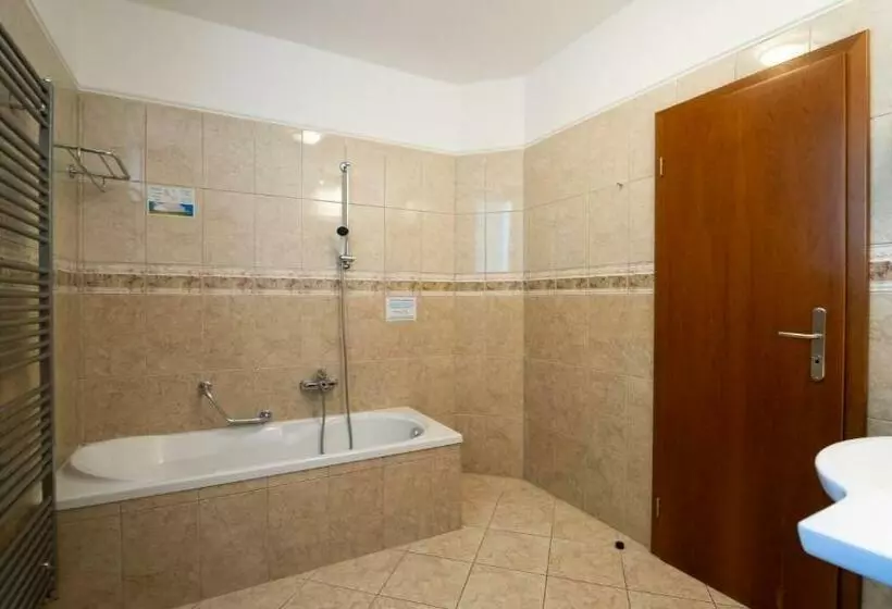 호텔 Richard Spa & Wellness