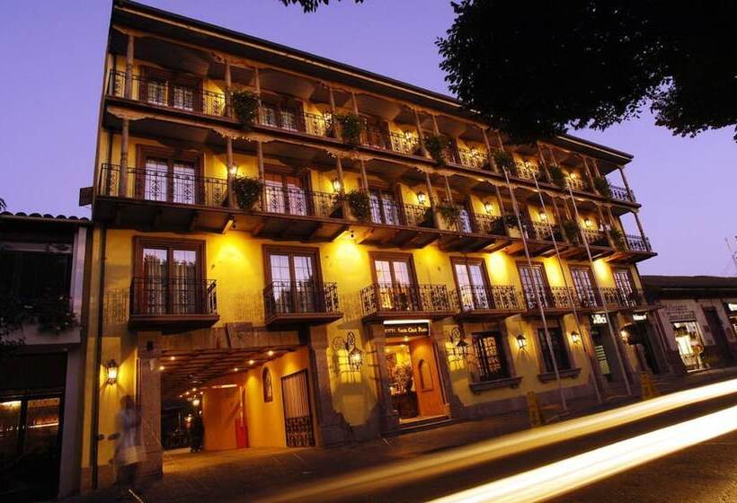 ホテル Santa Cruz Plaza