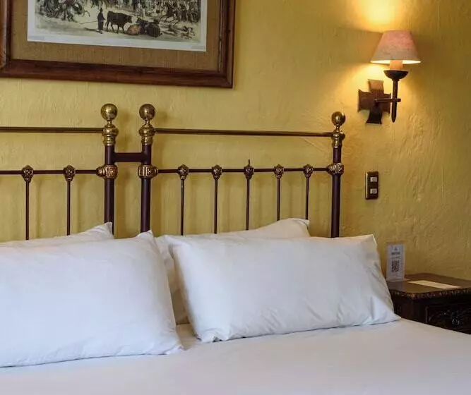 호텔 Santa Cruz Plaza