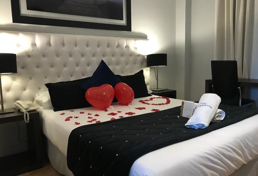 هتل Suites Feria De Madrid