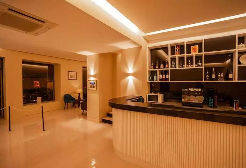 هتل Vera Cruz Porto Downtown