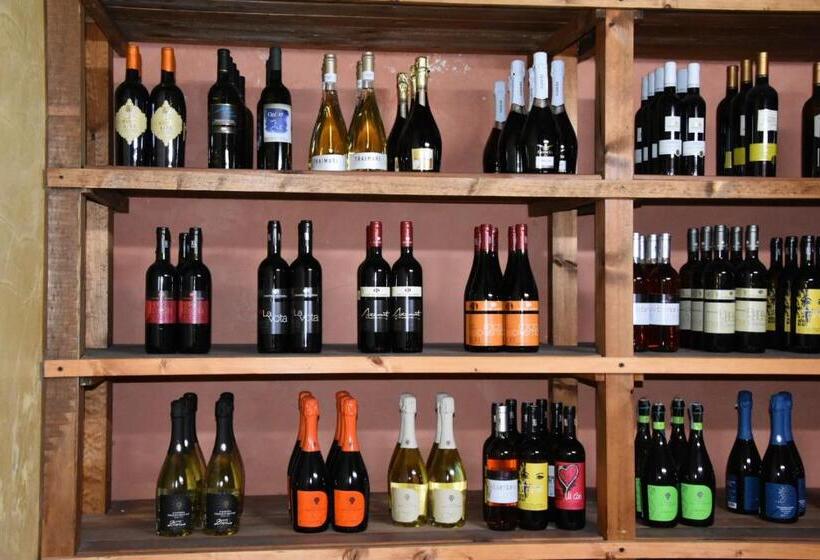 فندق Villa Zina Family Resort