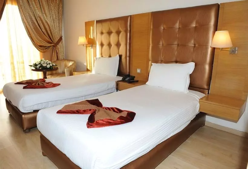 Le Zenith Hotel & Spa