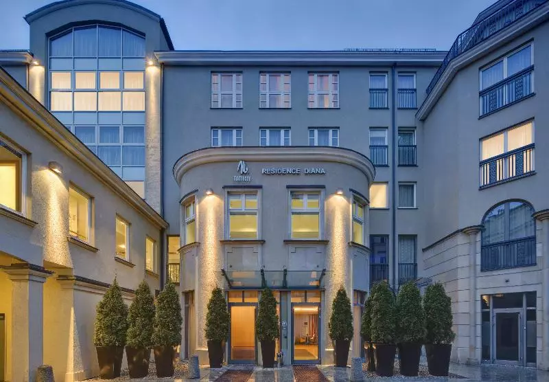 Mamaison Residence Diana