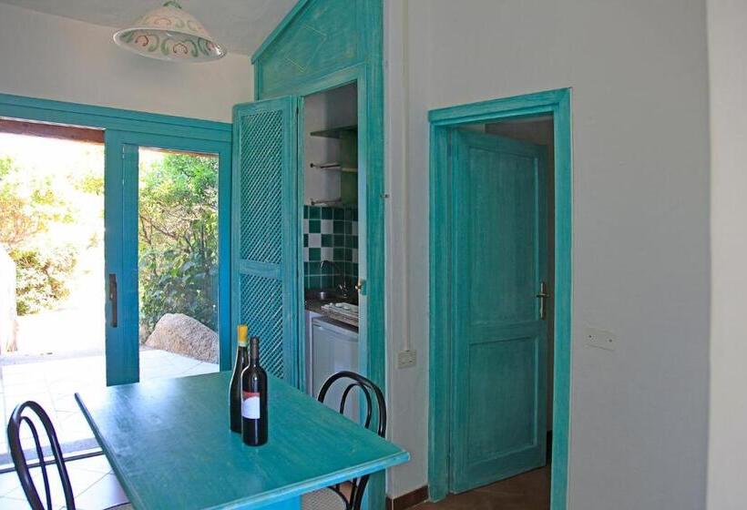 אתר נופש Residence Hotel Lu Nibareddu