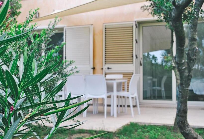 אתר נופש Residence Hotel Lu Nibareddu