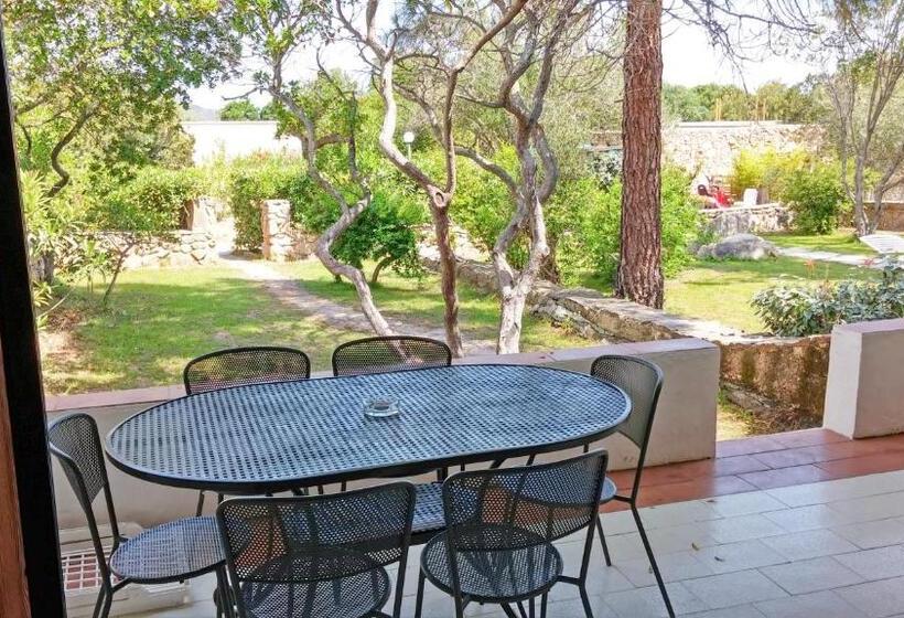 אתר נופש Residence Hotel Lu Nibareddu