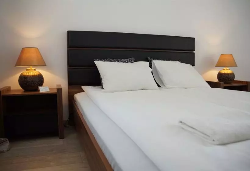 Royal Route Residence