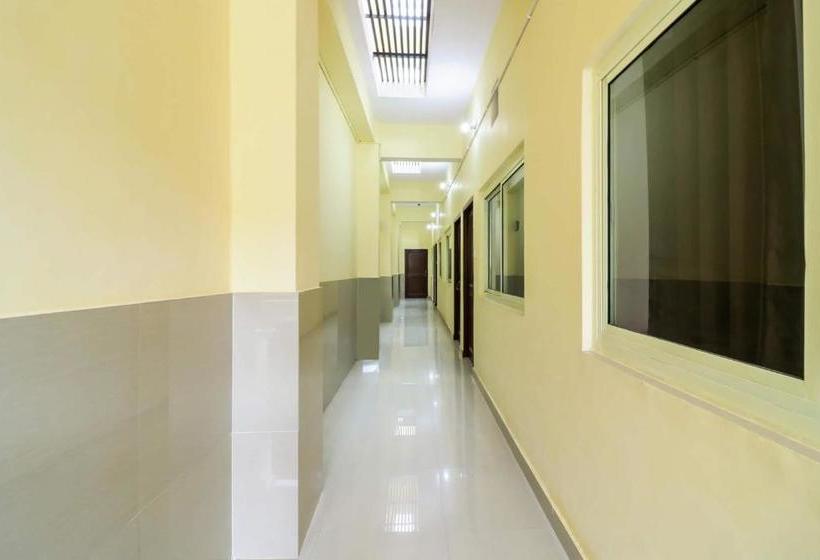 Szálloda Oyo 45428 Shri Krishnan Guest House