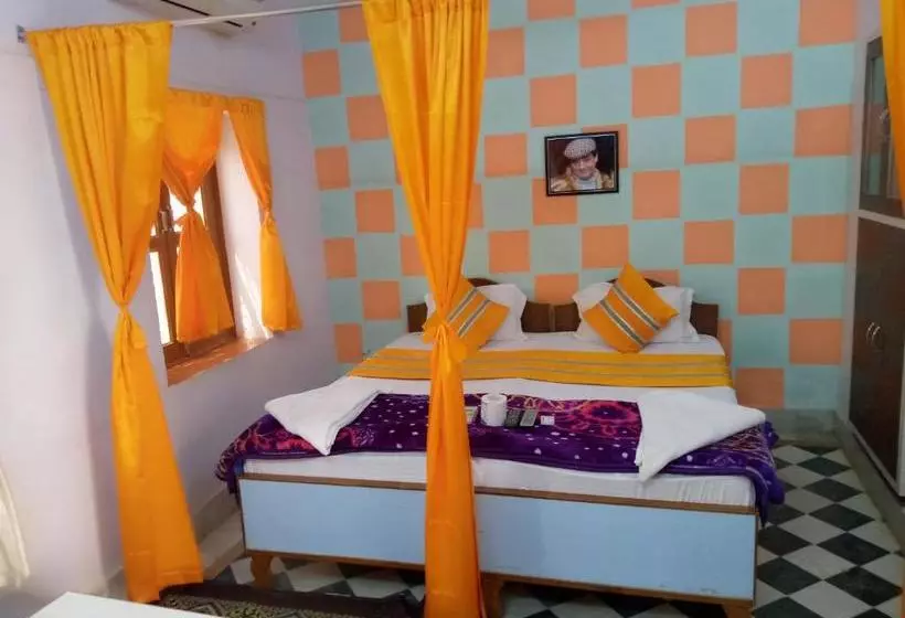 Hôtel Ratan Hostel