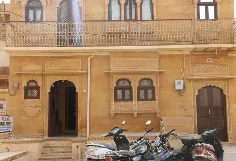 Hôtel Ratan Hostel