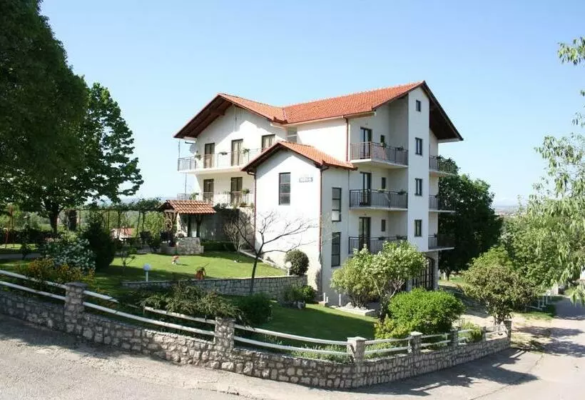 پانسیون Villa Meca