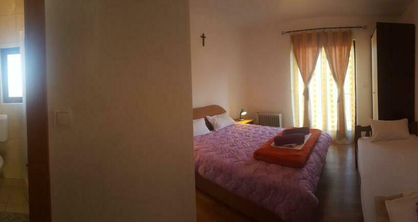 پانسیون Villa Meca