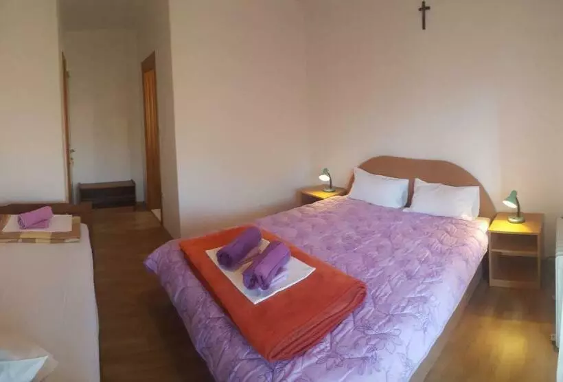 پانسیون Villa Meca