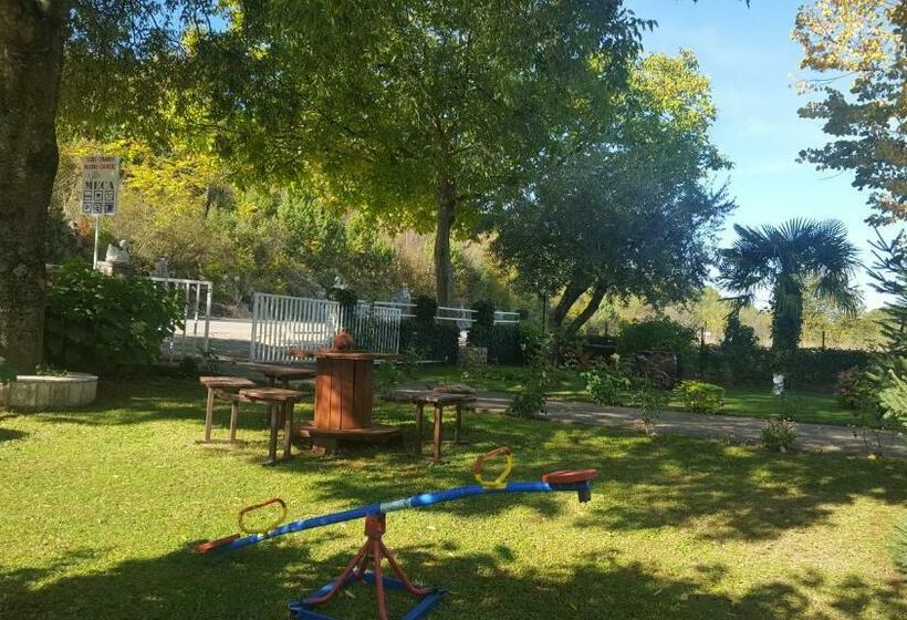 پانسیون Villa Meca