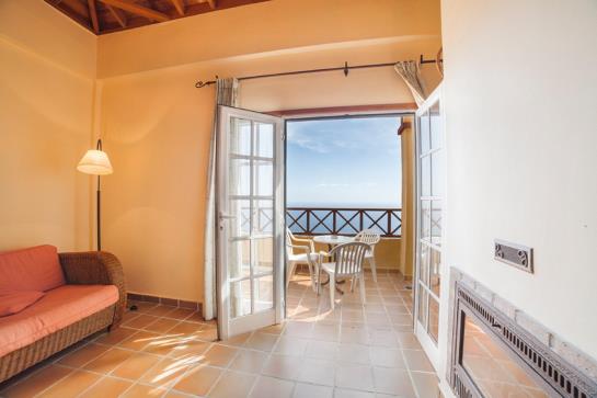 Apartamentos HC7 Breñas Garden