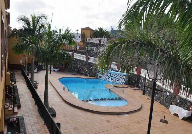 Apartamentos HC7 Breñas Garden