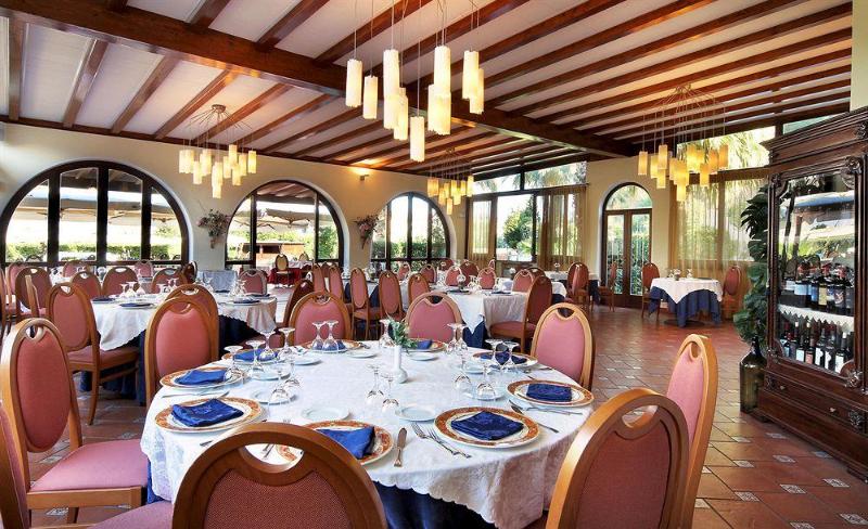 בית מלון כפרי Aktea