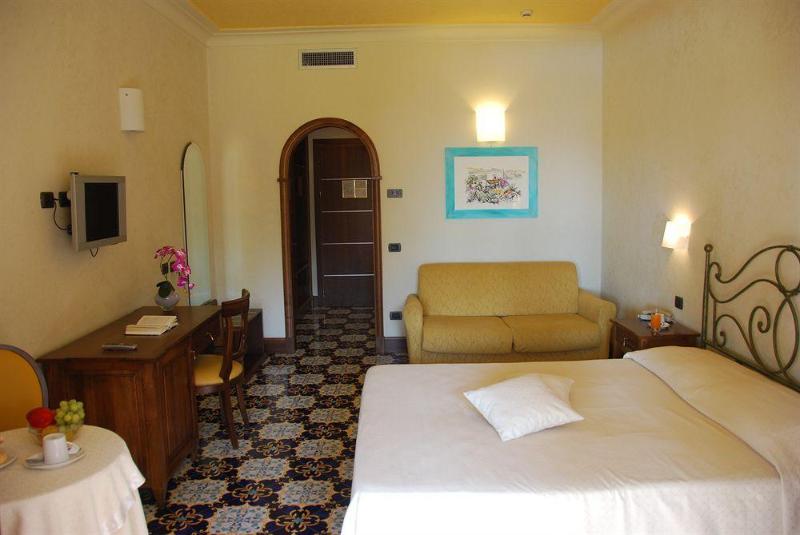 בית מלון כפרי Aktea