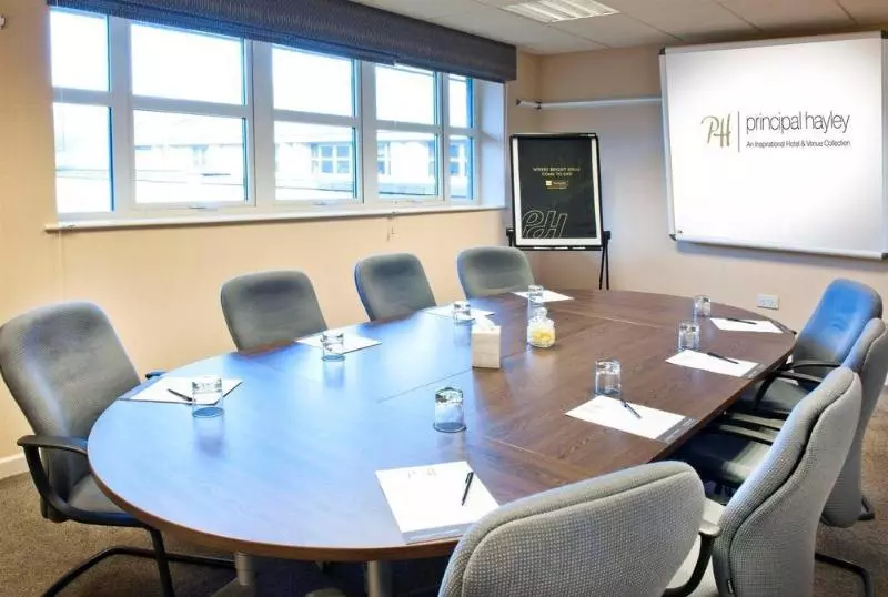 فندق Alexandra House