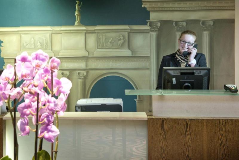 Hotel Alexandra House