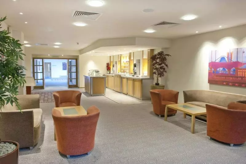 فندق Alexandra House