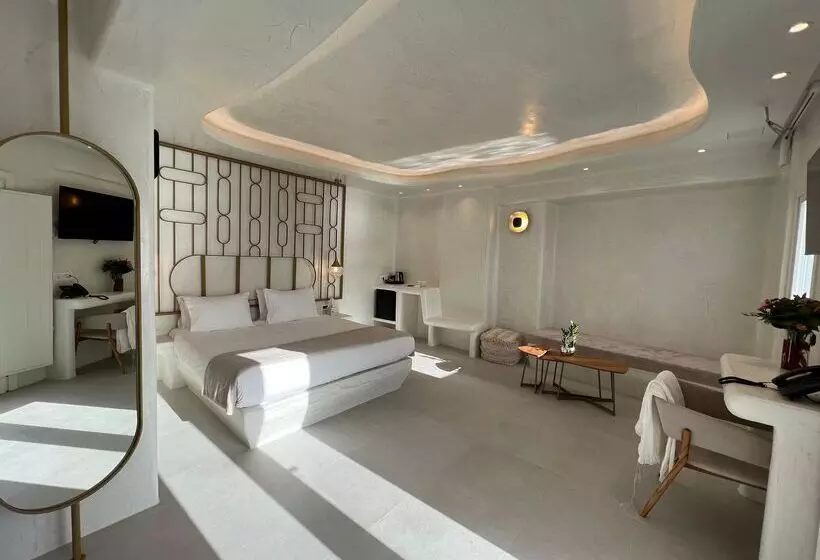 בית מלון כפרי Athina Luxury Suites