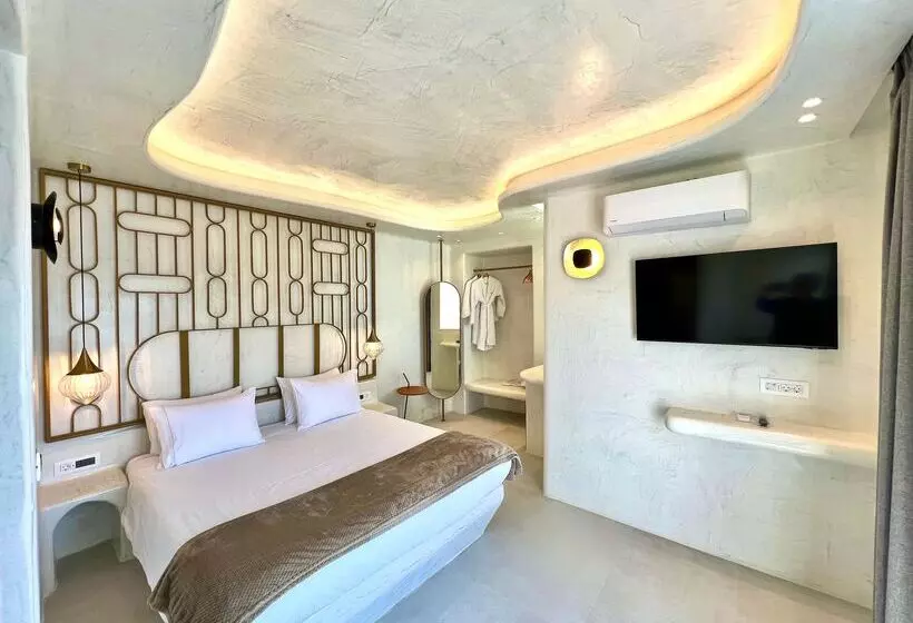 בית מלון כפרי Athina Luxury Suites