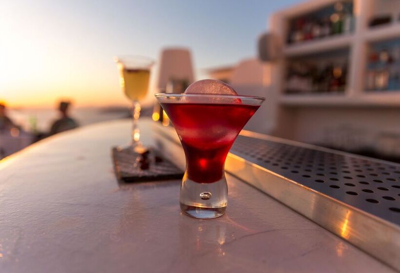 فندق Athina Luxury Suites