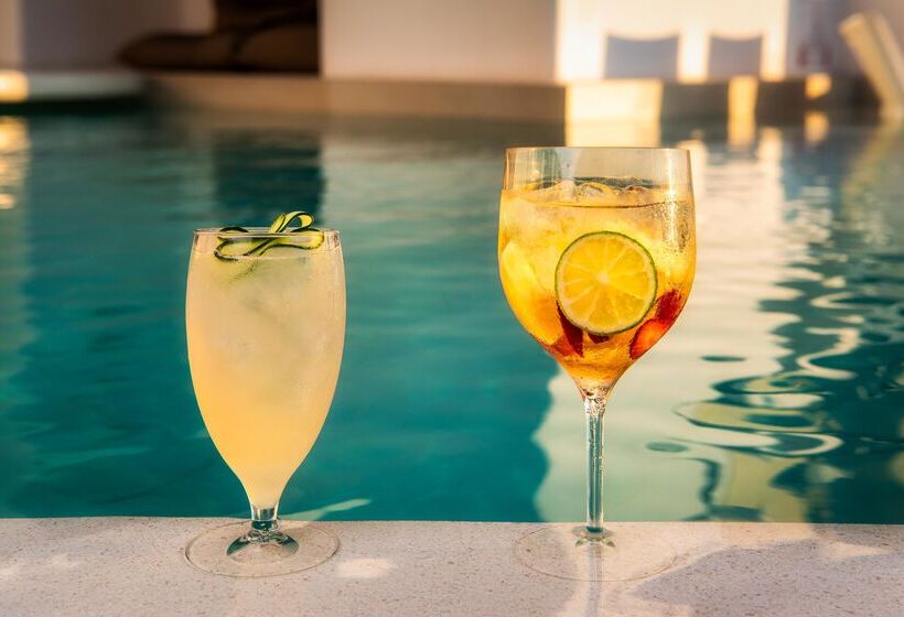 فندق Athina Luxury Suites