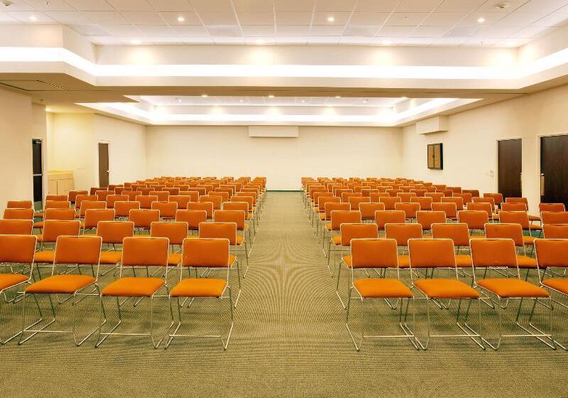 فندق City Express By Marriott Hermosillo