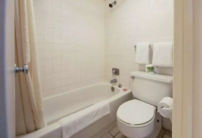 호텔 OYO Doswell Kings Dominion