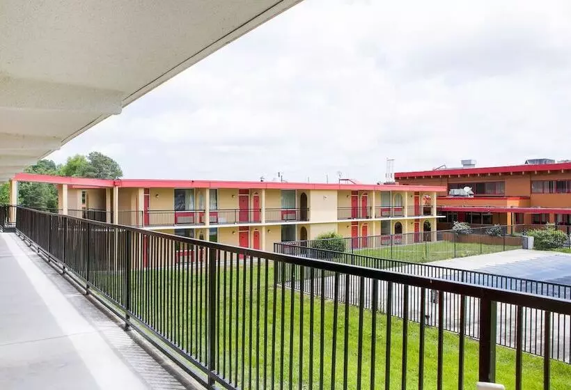 호텔 OYO Doswell Kings Dominion