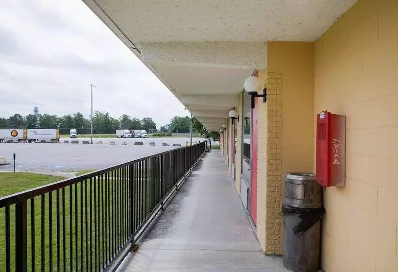 호텔 OYO Doswell Kings Dominion